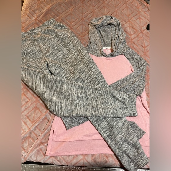 PINK Set Women (S) Worn once - Picture 1 of 4